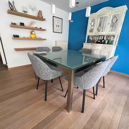 Knokke, Parmentierlaan 174 Апартаменты *